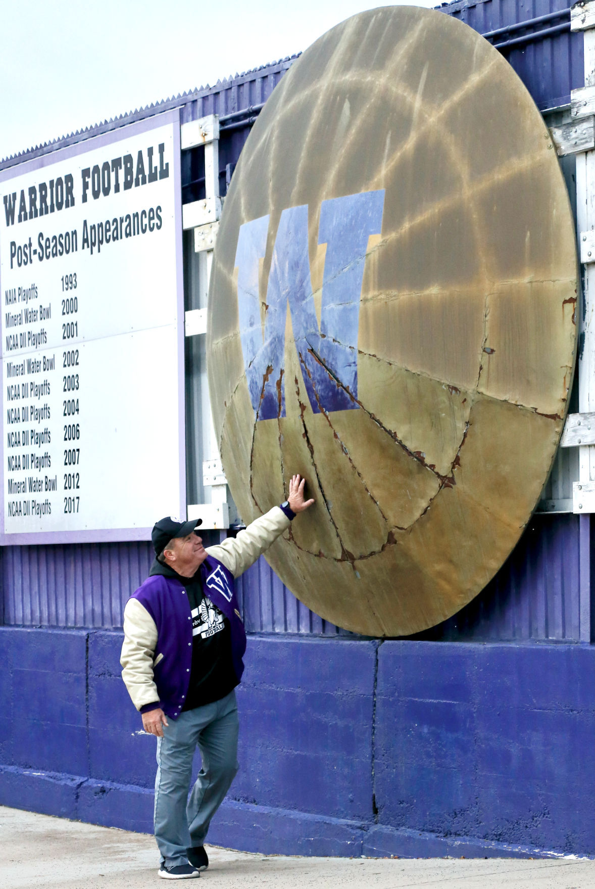 Photos: Coach Tom Sawyer's Exit